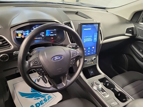 Used 2024 Ford Edge SE AWD/4WD image 10