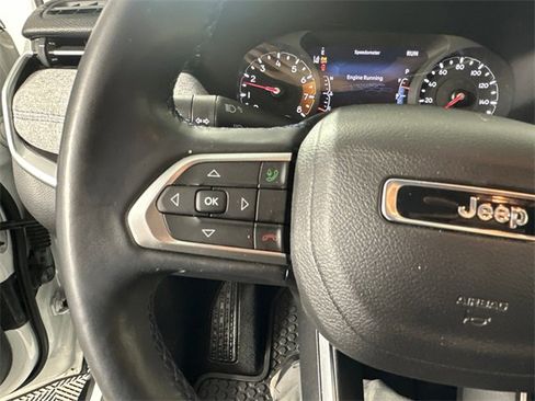 Certified 2022 Jeep Compass Latitude w/ Convenience Group image 27