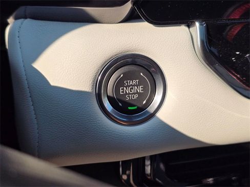 New 2025 GMC Canyon AT4 w/ AT4X AEV Edition image 32