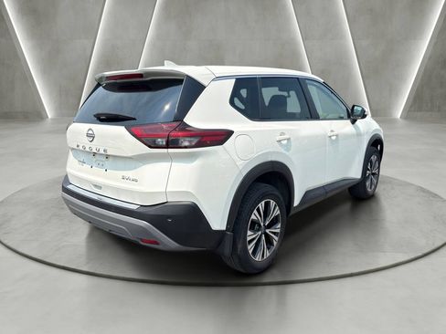 Used 2023 Nissan Rogue SV AWD/4WD image 7