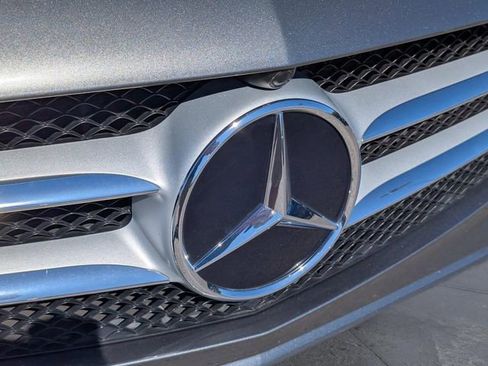 Used 2019 Mercedes-Benz C 300 Sedan w/ Premium Package image 9