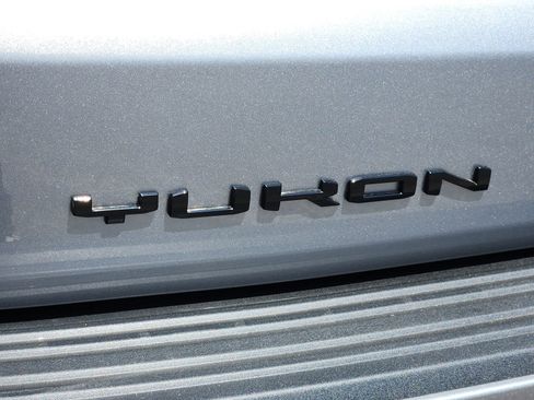 New 2026 GMC Yukon Denali w/ Denali Reserve Package image 12