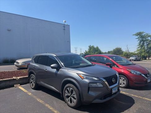 Used 2021 Nissan Rogue SV AWD/4WD image 2