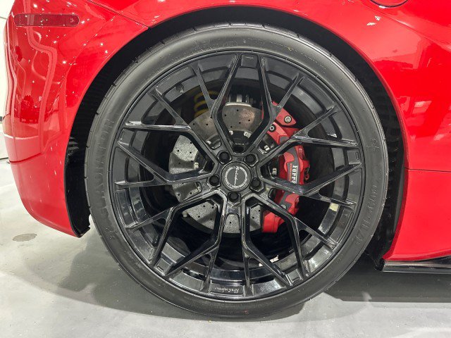 Used 2016 Ferrari 488 GTB RWD image 8