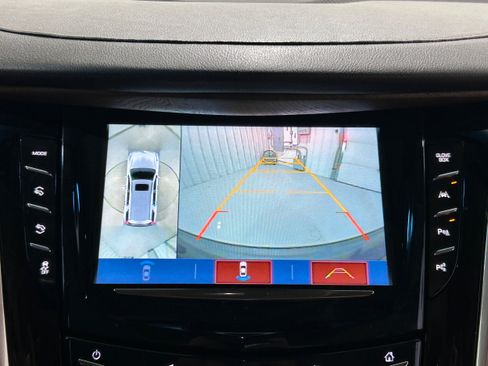 Used 2019 Cadillac Escalade ESV Luxury AWD/4WD image 9