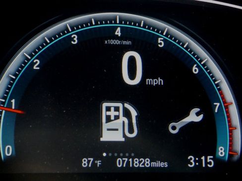 Used 2017 Honda Civic EX image 39