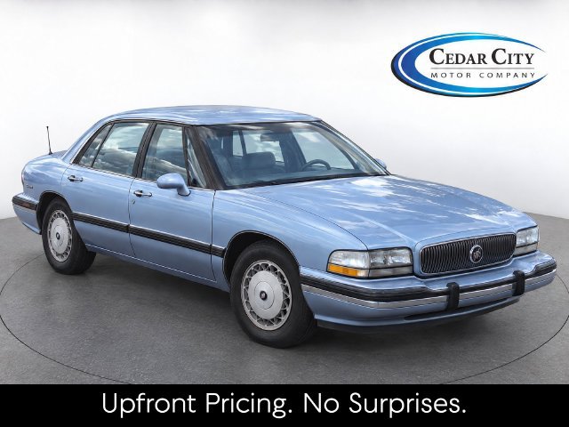 Used 1995 Buick Le Sabre Custom FWD image 1