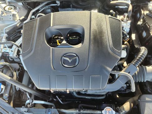 Used 2024 MAZDA MAZDA3 s image 32