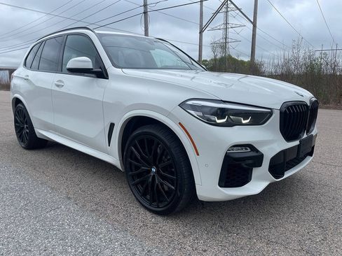 Used 2020 BMW X5 xDrive40i w/ M Sport Package AWD/4WD image 7