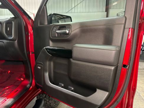 Used 2021 GMC Sierra 1500 AT4 w/ AT4 Premium Package AWD/4WD image 24
