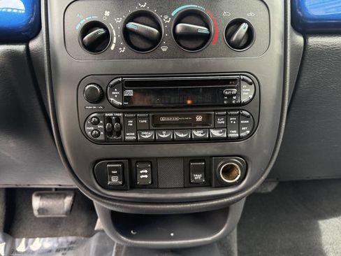 Used 2005 Chrysler PT Cruiser GT FWD image 39