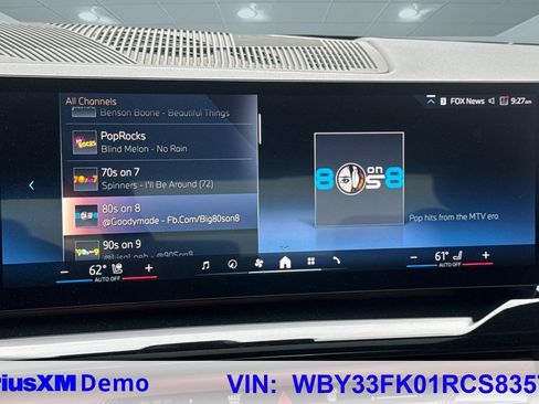 Used 2024 BMW i5 eDrive40i w/ Premium Package RWD image 35