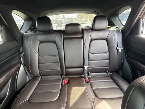 Used 2025 MAZDA CX-5 Signature image 29