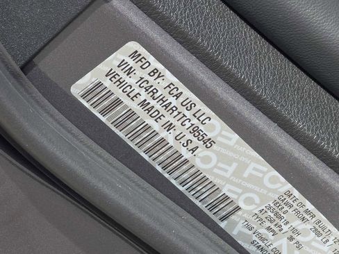 New 2026 Jeep Grand Cherokee Altitude AWD/4WD image 34