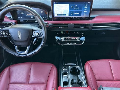 Used 2023 Lincoln Corsair Reserve w/ Jet Appearance Package image 26