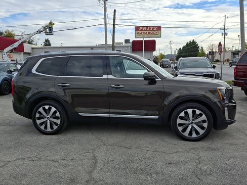 Used 2022 Kia Telluride S image 8