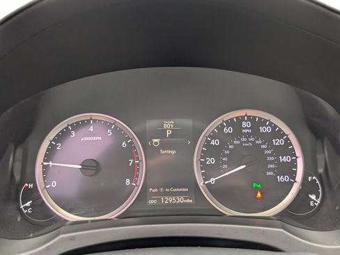 Used 2016 Lexus IS 350 w/ Navigation System Package RWD image 22