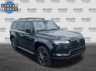 Used 2024 Lexus GX 550 w/ Accessory Package (Z1) AWD/4WD video 2