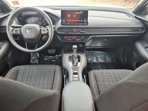 Certified 2024 Honda HR-V Sport image 25