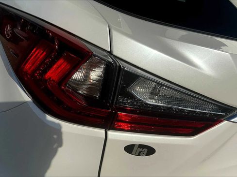 Used 2017 Lexus RX 450h AWD image 27