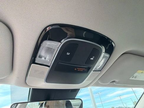 Used 2020 Hyundai Sonata SE w/ Cargo Package FWD image 29