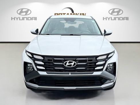 Certified 2026 Hyundai Tucson SE FWD image 2