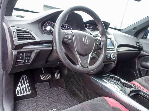 Used 2019 Acura MDX A-Spec image 2