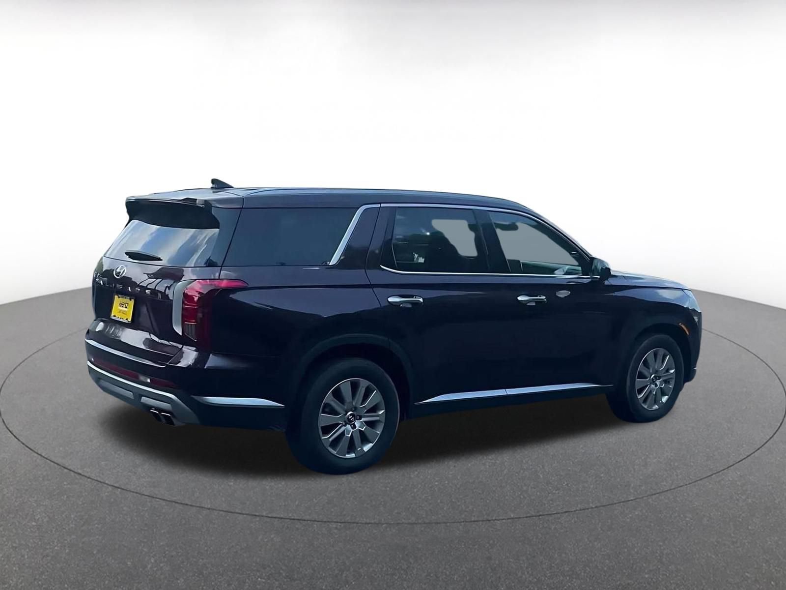 Used 2025 Hyundai Palisade SEL FWD image 14