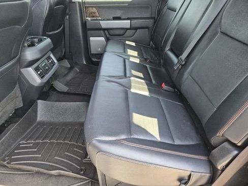 Used 2024 Ford F250 Lariat w/ Sport Appearance Package AWD/4WD image 28