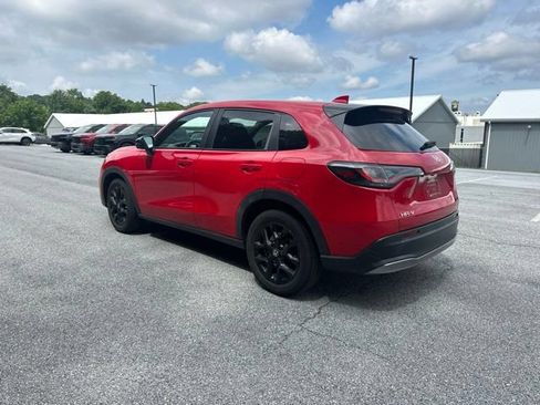 Certified 2024 Honda HR-V Sport image 8