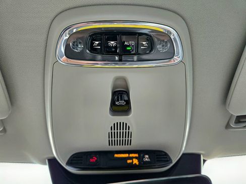 Used 2020 Volvo XC90 T5 Momentum w/ Protection Package Premier image 37