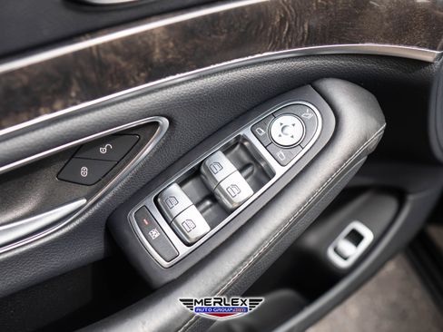 Used 2018 Mercedes-Benz S 560 Sedan image 43