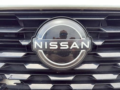 Used 2024 Nissan Altima 2.5 SR FWD image 11