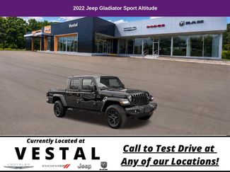 Used 2022 Jeep Gladiator Sport AWD/4WD 360° Tour