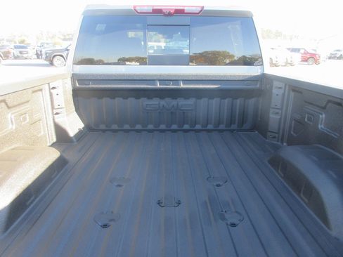 New 2026 GMC Sierra 2500 Denali w/ Denali Reserve Package image 7