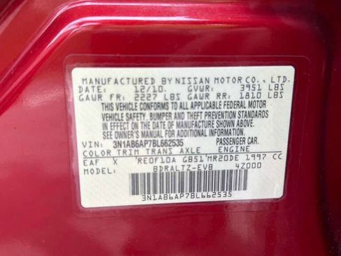 Used 2011 Nissan Sentra 2.0 SR FWD image 30