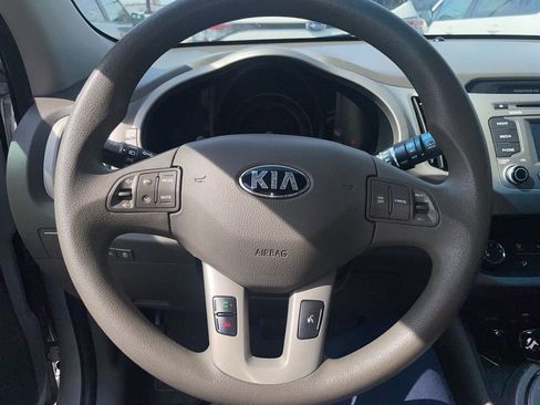 Used 2016 Kia Sportage LX w/ LX Popular Package image 7