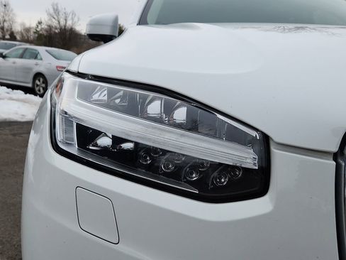 Used 2020 Volvo XC90 T6 Momentum w/ Protection Package Premier image 9