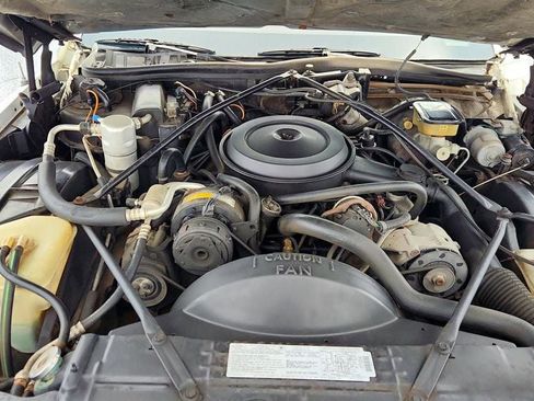 Used 1987 Cadillac Brougham image 30