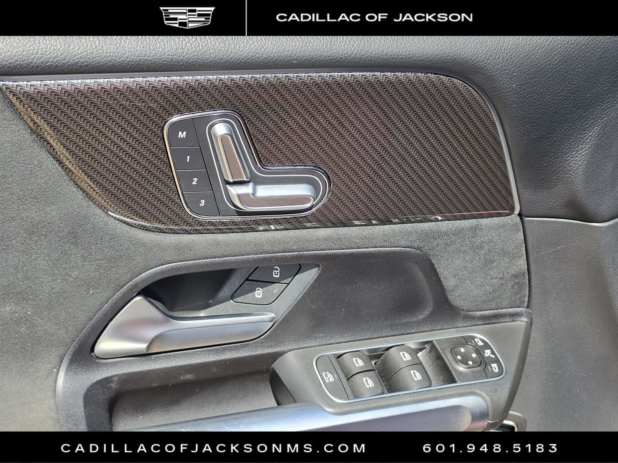Used 2023 Mercedes-Benz GLB 250 image 12