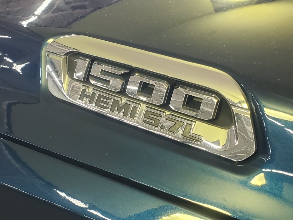 Used 2020 RAM 1500 Laramie AWD/4WD image 31