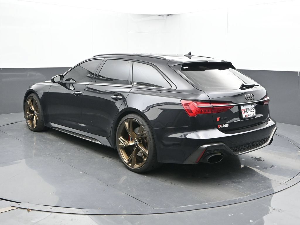 Used 2021 Audi RS 6 AWD/4WD image 11
