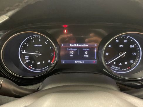 Used 2023 Buick Encore GX Essence w/ Experience Buick Package image 4