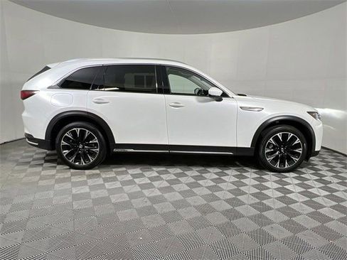Certified 2024 MAZDA CX-90 Plug-In Hybrid w/ Premium Plus image 9