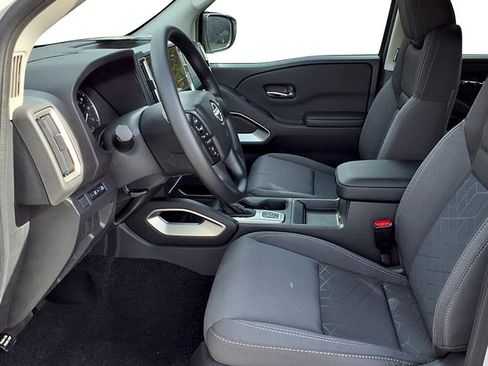 New 2026 Nissan Frontier SV w/ All-Weather Content Package AWD/4WD image 10