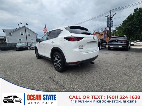 Used 2018 MAZDA CX-5 Touring w/ Preferred Equipment Package AWD/4WD image 3