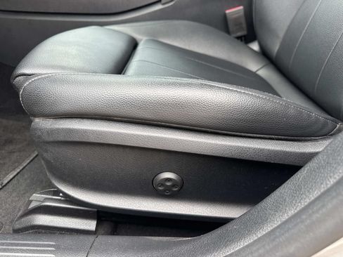 Used 2020 Mercedes-Benz A 220 image 17