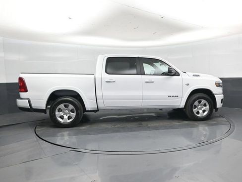 New 2026 RAM 1500 4x4 Crew Cab image 2
