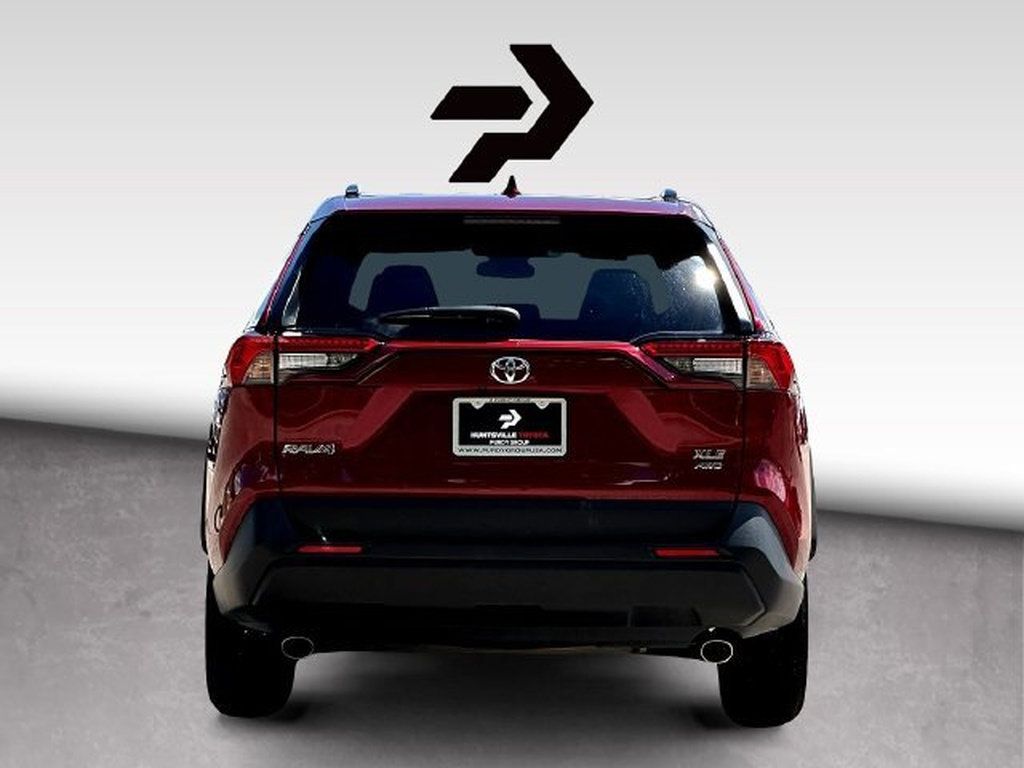 Certified 2025 Toyota RAV4 XLE AWD/4WD image 7