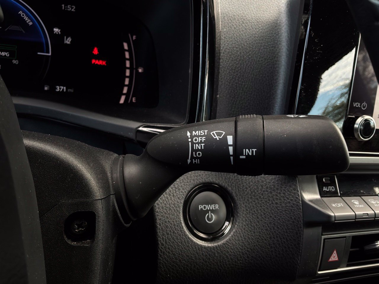 Used 2026 Toyota Camry SE FWD image 38